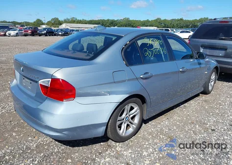 2008 BMW 328Xi z USA, uszkodzony, nr VIN WBAVC735X8KP38821